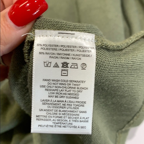 Sweater - Picture 5 of 5